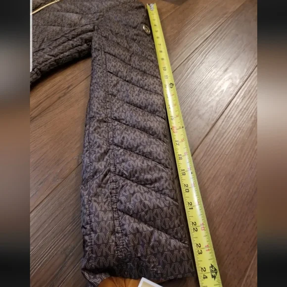 SOLD NWT! Michael Kors Reversible MK Logo Hooded Packable Puffer Jacket Size XXS - Picture 13 of 16